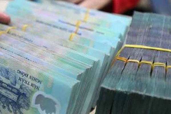 Nâng khống giá thiết bị chuyên dụng, dàn cựu lãnh đạo doanh nghiệp hầu tòa